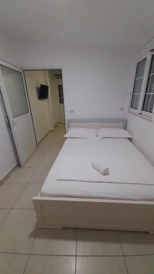 Amber Apartments Sarandë 部屋 写真