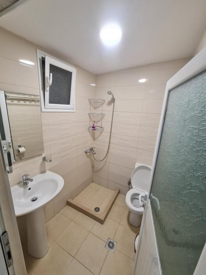 Amber Apartments Sarandë エクステリア 写真